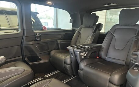 Mercedes-Benz V-Класс, 2021 год, 7 990 000 рублей, 11 фотография