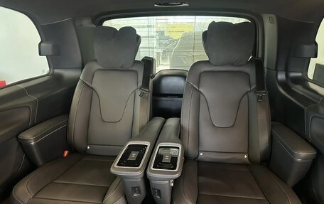 Mercedes-Benz V-Класс, 2021 год, 7 990 000 рублей, 14 фотография
