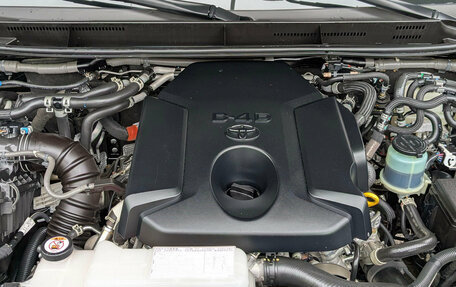 Toyota Land Cruiser Prado 150 рестайлинг 2, 2021 год, 6 700 000 рублей, 9 фотография
