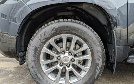Toyota Land Cruiser Prado 150 рестайлинг 2, 2021 год, 6 700 000 рублей, 12 фотография