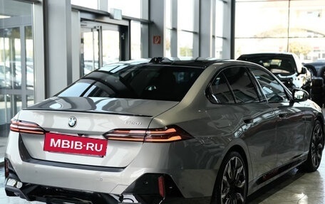 BMW 5 серия, 2025 год, 6 759 500 рублей, 10 фотография