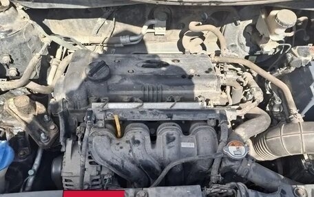 Hyundai Solaris II рестайлинг, 2014 год, 730 000 рублей, 10 фотография