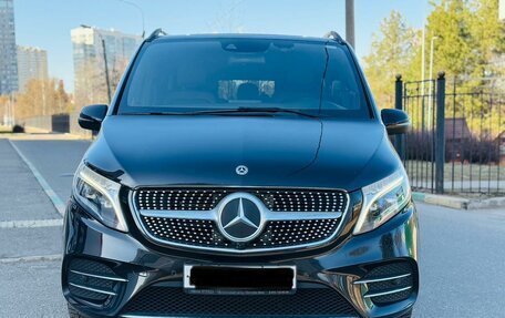 Mercedes-Benz V-Класс, 2019 год, 5 575 000 рублей, 2 фотография