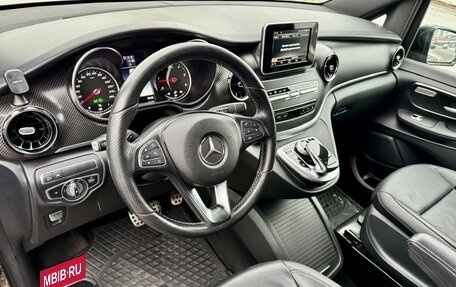 Mercedes-Benz V-Класс, 2019 год, 5 575 000 рублей, 10 фотография