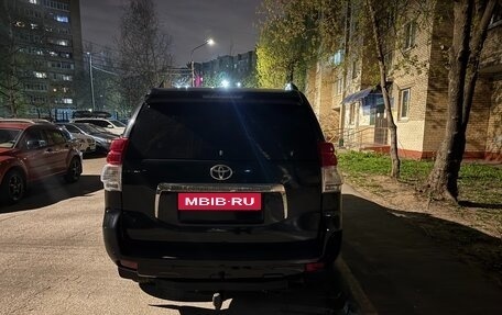 Toyota Land Cruiser Prado 150 рестайлинг 2, 2012 год, 3 100 000 рублей, 3 фотография
