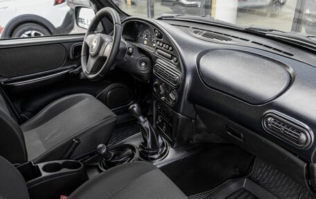 Chevrolet Niva I рестайлинг, 2018 год, 845 000 рублей, 6 фотография