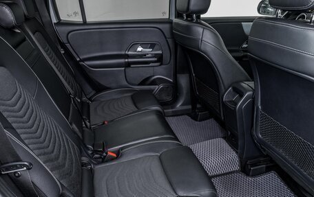 Mercedes-Benz GLB, 2021 год, 3 300 000 рублей, 11 фотография