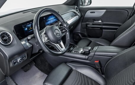 Mercedes-Benz GLB, 2021 год, 3 300 000 рублей, 8 фотография