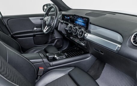 Mercedes-Benz GLB, 2021 год, 3 300 000 рублей, 9 фотография