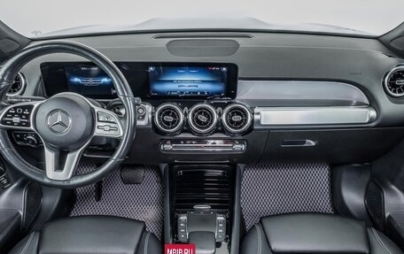 Mercedes-Benz GLB, 2021 год, 3 300 000 рублей, 10 фотография