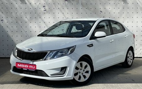 KIA Rio III рестайлинг, 2014 год, 930 000 рублей, 1 фотография