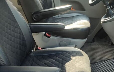 Volkswagen Caravelle T5, 2013 год, 2 850 000 рублей, 5 фотография