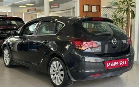 Opel Astra J, 2011 год, 750 000 рублей, 5 фотография