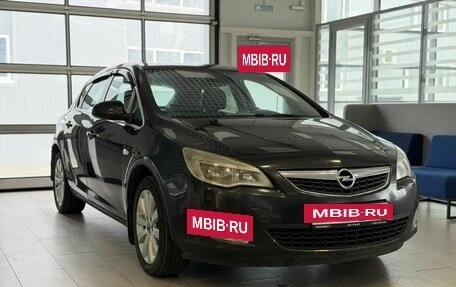 Opel Astra J, 2011 год, 750 000 рублей, 3 фотография