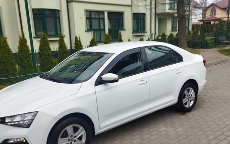 Skoda Rapid II, 2021 год, 1 057 000 рублей, 3 фотография
