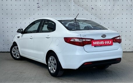 KIA Rio III рестайлинг, 2014 год, 930 000 рублей, 5 фотография