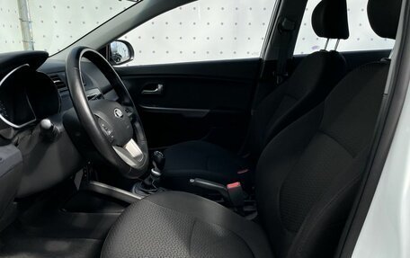 KIA Rio III рестайлинг, 2014 год, 930 000 рублей, 11 фотография