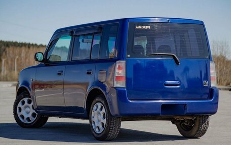 Toyota bB I рестайлинг, 2000 год, 490 000 рублей, 2 фотография