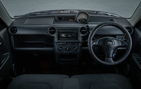 Toyota bB I рестайлинг, 2000 год, 490 000 рублей, 11 фотография