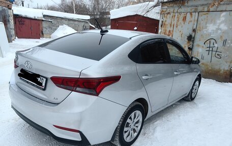 Hyundai Solaris II рестайлинг, 2017 год, 1 200 000 рублей, 3 фотография
