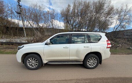 Toyota Land Cruiser Prado 150 рестайлинг 2, 2015 год, 2 439 000 рублей, 2 фотография