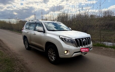 Toyota Land Cruiser Prado 150 рестайлинг 2, 2015 год, 2 439 000 рублей, 7 фотография