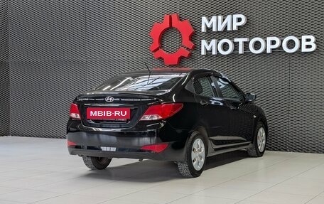 Hyundai Solaris II рестайлинг, 2016 год, 820 000 рублей, 4 фотография