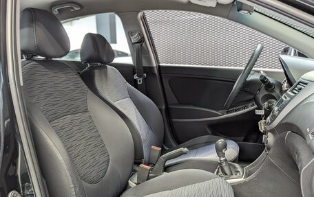 Hyundai Solaris II рестайлинг, 2016 год, 820 000 рублей, 27 фотография