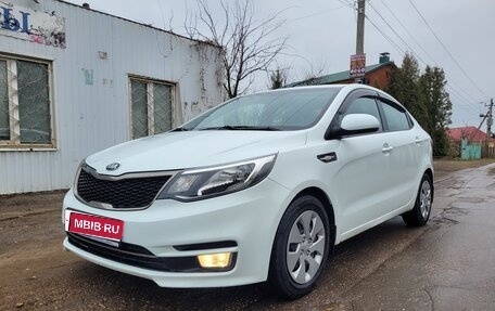 KIA Rio III рестайлинг, 2015 год, 1 050 000 рублей, 1 фотография