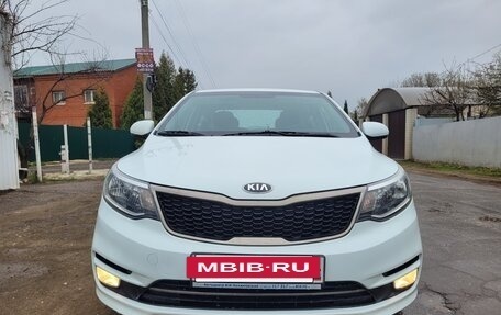 KIA Rio III рестайлинг, 2015 год, 1 050 000 рублей, 5 фотография