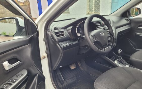 KIA Rio III рестайлинг, 2015 год, 1 050 000 рублей, 11 фотография