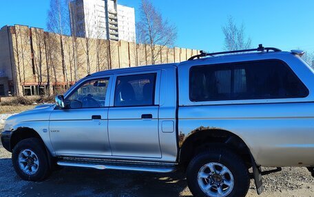Mitsubishi L200 III рестайлинг, 2006 год, 790 000 рублей, 4 фотография