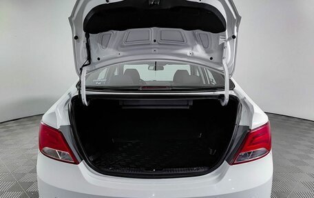 Hyundai Solaris II рестайлинг, 2015 год, 1 180 000 рублей, 10 фотография