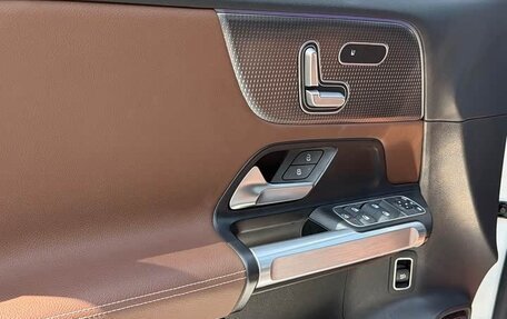 Mercedes-Benz GLB, 2022 год, 2 804 000 рублей, 10 фотография