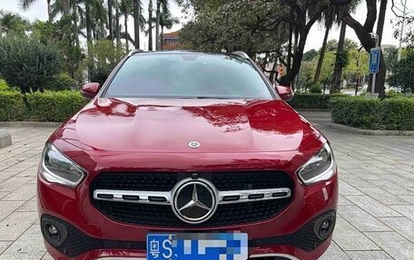 Mercedes-Benz GLA, 2023 год, 2 893 000 рублей, 2 фотография