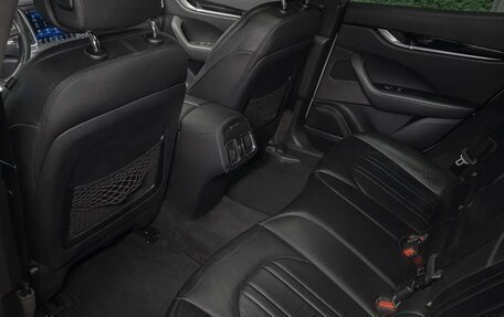 Maserati Levante I, 2017 год, 4 900 000 рублей, 23 фотография