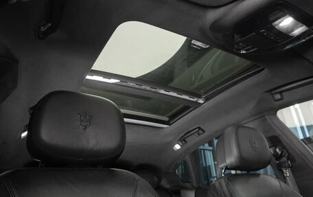 Maserati Levante I, 2017 год, 4 900 000 рублей, 29 фотография