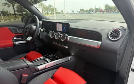 Mercedes-Benz GLB AMG, 2025 год, 8 500 000 рублей, 19 фотография