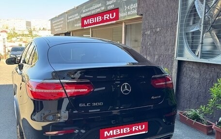 Mercedes-Benz GLC Coupe, 2017 год, 4 200 000 рублей, 2 фотография