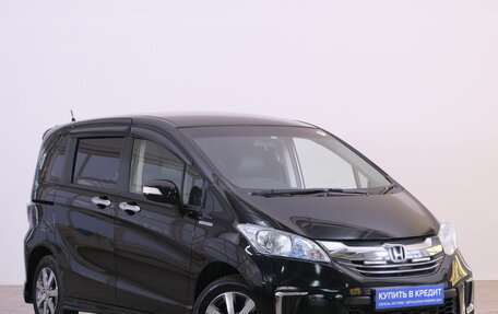 Honda Freed I, 2015 год, 1 499 000 рублей, 2 фотография