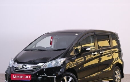Honda Freed I, 2015 год, 1 499 000 рублей, 4 фотография