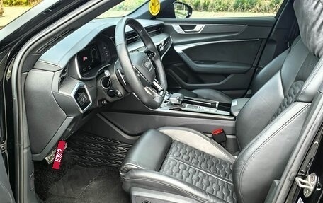 Audi RS 6, 2025 год, 16 700 000 рублей, 17 фотография