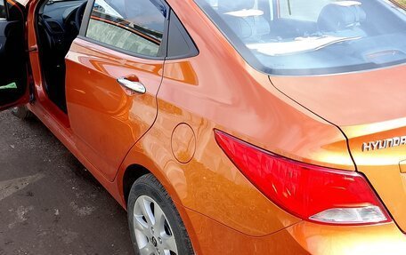 Hyundai Solaris II рестайлинг, 2015 год, 1 120 000 рублей, 5 фотография