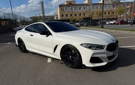 BMW 8 серия, 2019 год, 7 700 000 рублей, 14 фотография