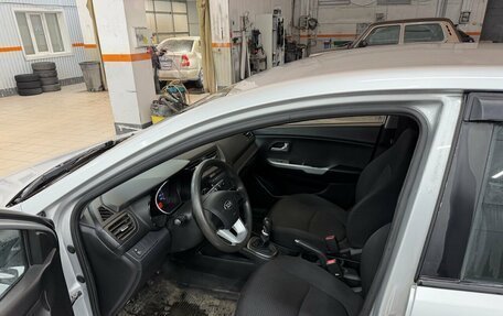 KIA Rio III рестайлинг, 2013 год, 779 000 рублей, 6 фотография