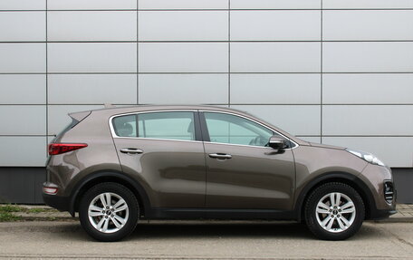 KIA Sportage IV рестайлинг, 2018 год, 2 055 000 рублей, 5 фотография