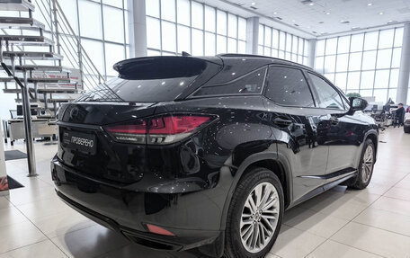 Lexus RX IV рестайлинг, 2021 год, 5 799 000 рублей, 9 фотография