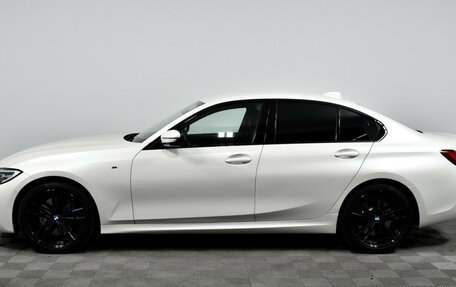 BMW 3 серия, 2019 год, 2 650 000 рублей, 14 фотография