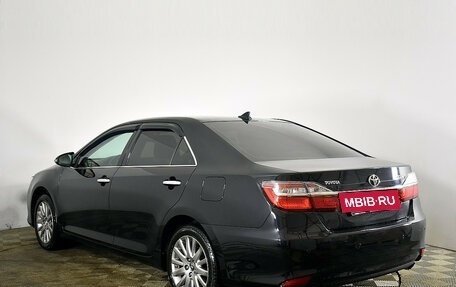 Toyota Camry, 2017 год, 2 079 585 рублей, 5 фотография