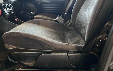 Opel Zafira A рестайлинг, 2000 год, 200 000 рублей, 32 фотография